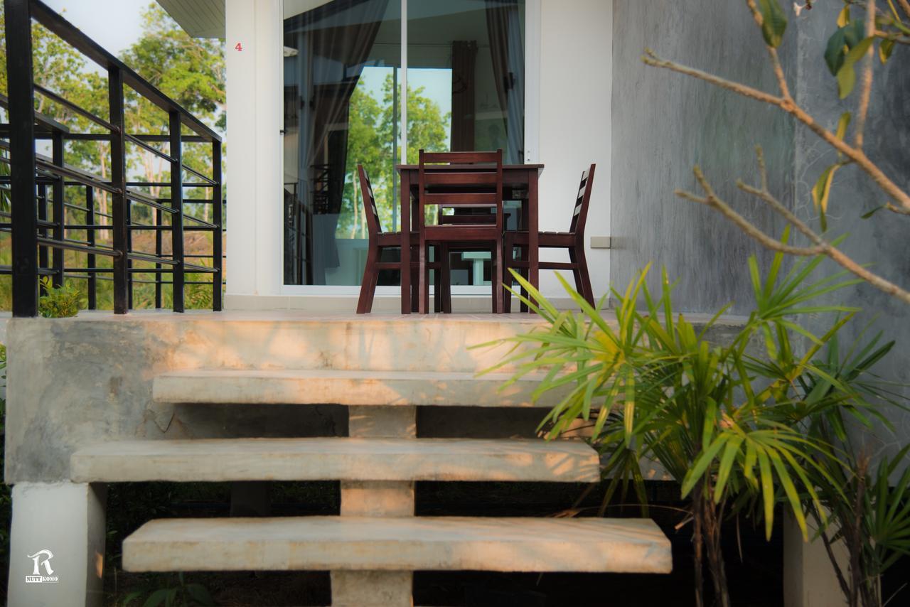 Yokyor Resort Pak Meng Buitenkant foto